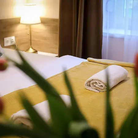 East Station Comfort Guest house